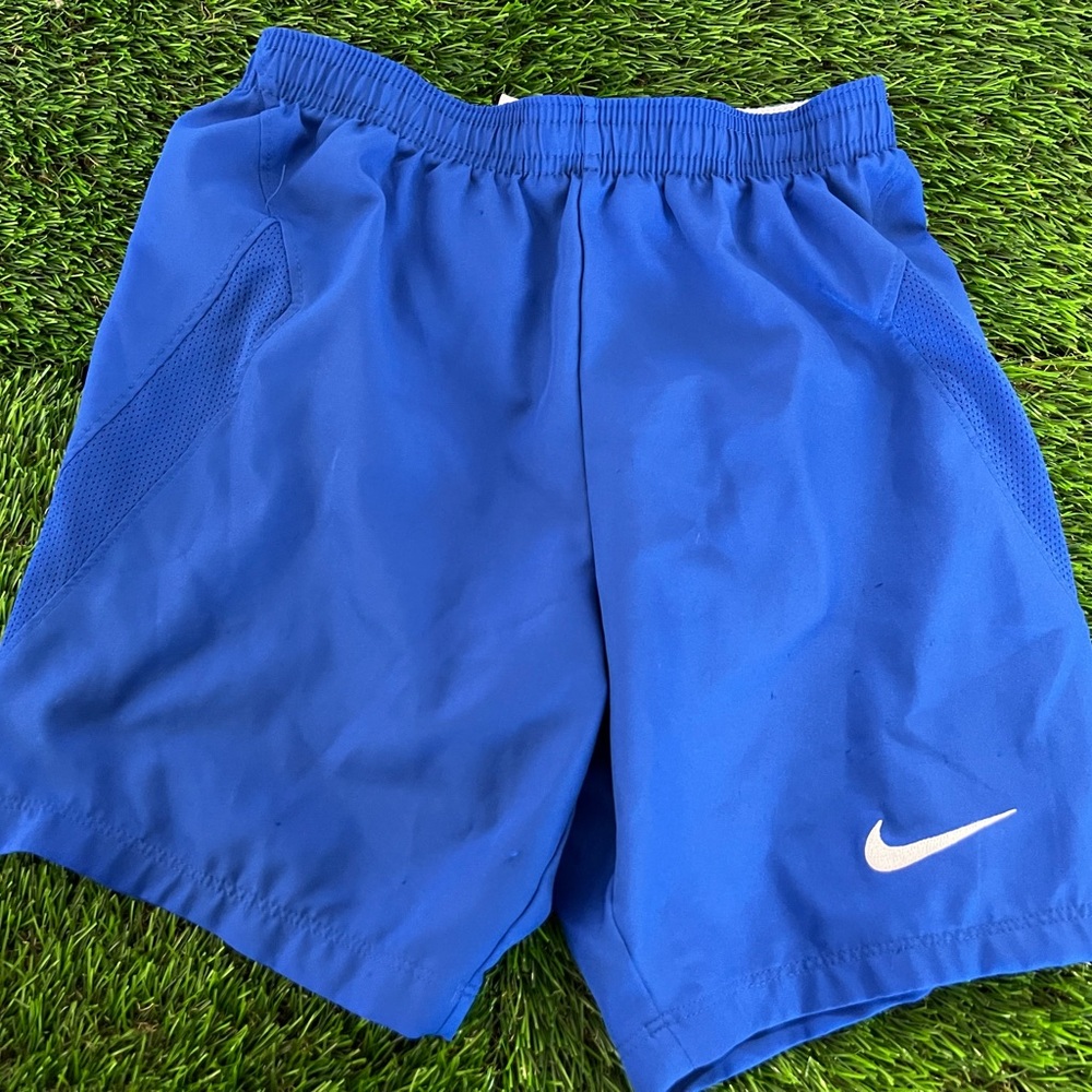 Girls small Nike running shorts gently used